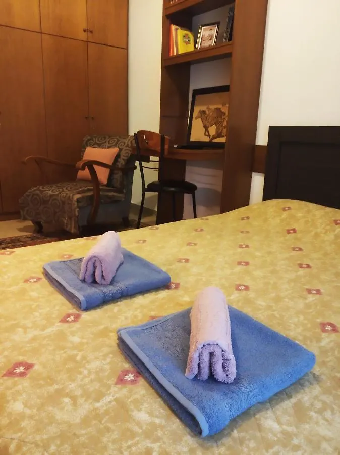 Beautiful Apartment -Up To 4 Guests- Close To City Centre! Thessaloniki