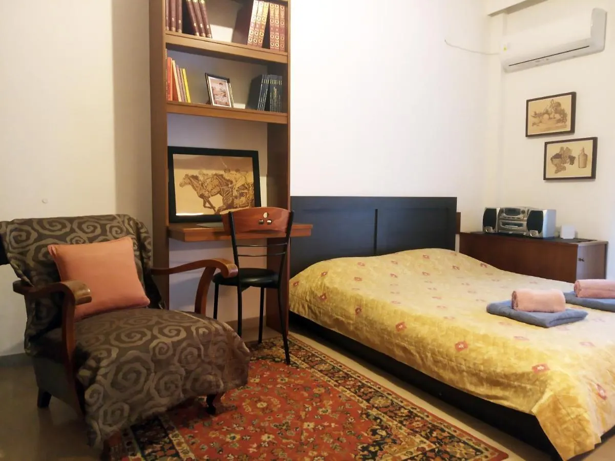 Beautiful Apartment -Up To 4 Guests- Close To City Centre! Thessaloniki