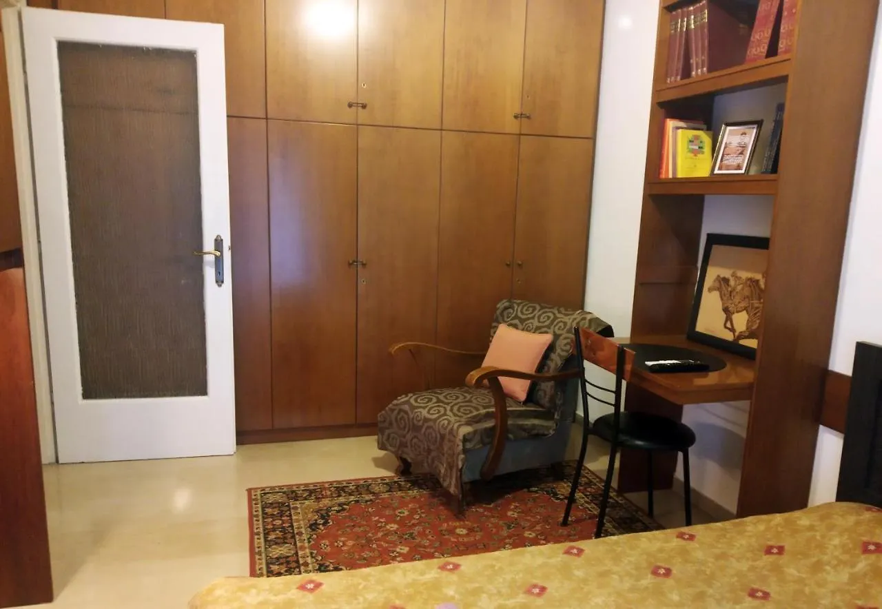 Beautiful Apartment -Up To 4 Guests- Close To City Centre! Thessaloniki