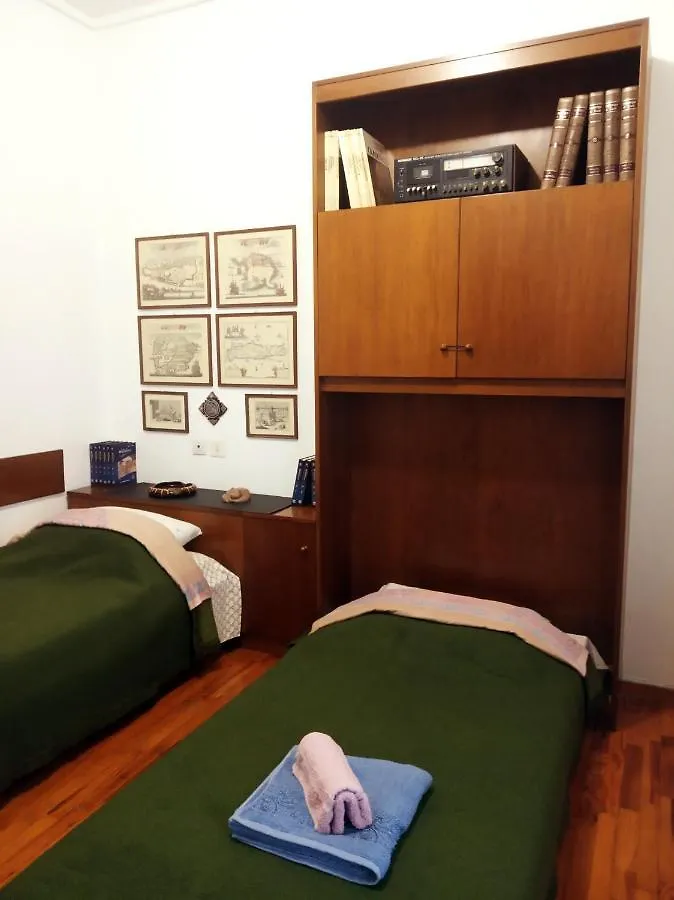 Beautiful Apartment -Up To 4 Guests- Close To City Centre! Thessaloniki Greece