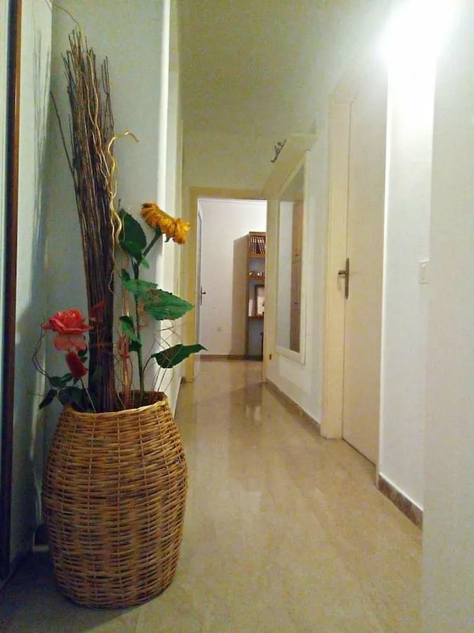 Beautiful Apartment -Up To 4 Guests- Close To City Centre! Thessaloniki 0*,  Greece